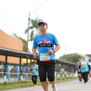 Runner Photo 8189306