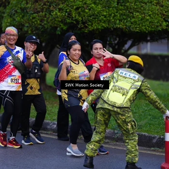 Runner Photo 8189375