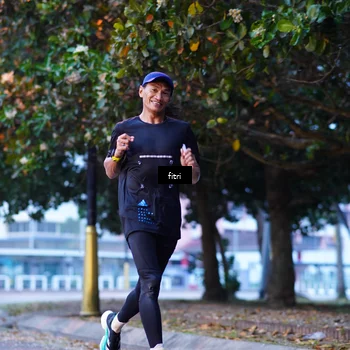 Runner Photo 8189376