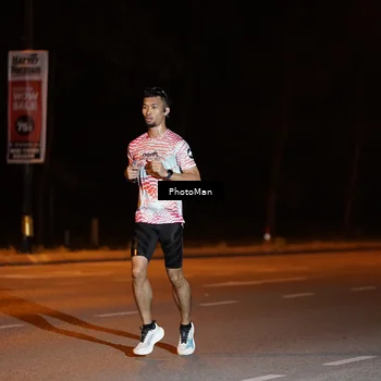 Runner Photo 8189381