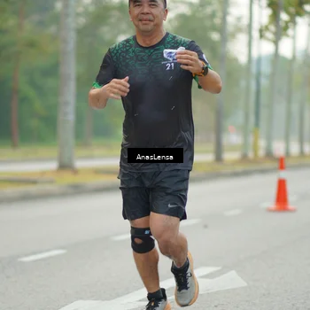 Runner Photo 8189452