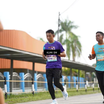 Runner Photo 8189502