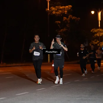 Runner Photo 8189565