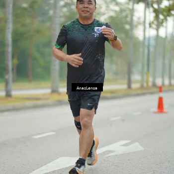 Runner Photo 8189596