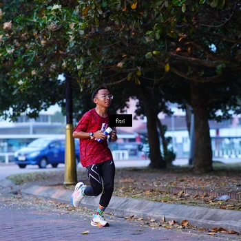 Runner Photo 8189657