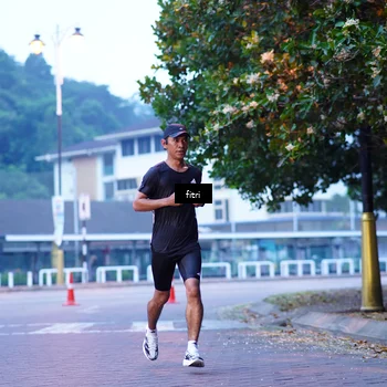 Runner Photo 8189666