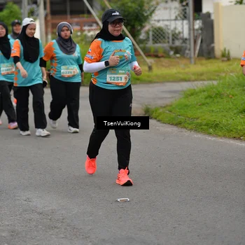 Runner Photo 8189759