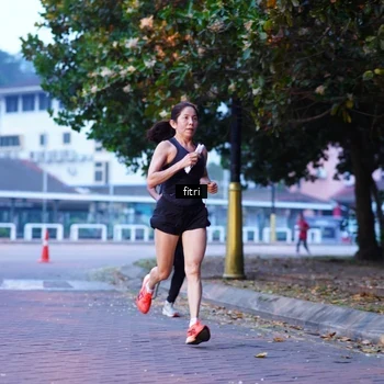 Runner Photo 8189910
