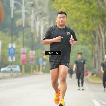 Runner Photo 8189913