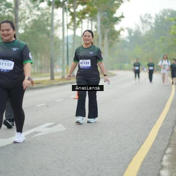 Runner Photo 8189936