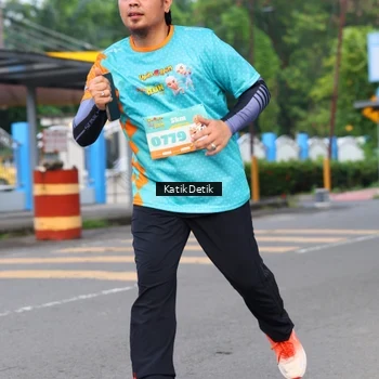 Runner Photo 8189952