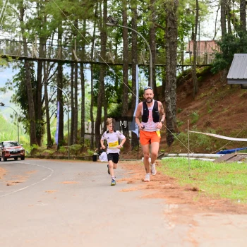Runner Photo 81900