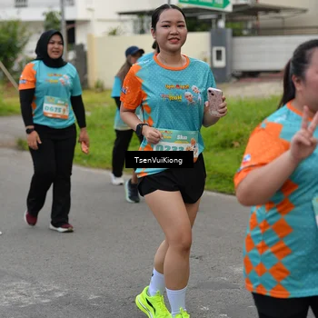 Runner Photo 8190008