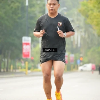 Runner Photo 8190012