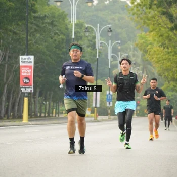 Runner Photo 8190014
