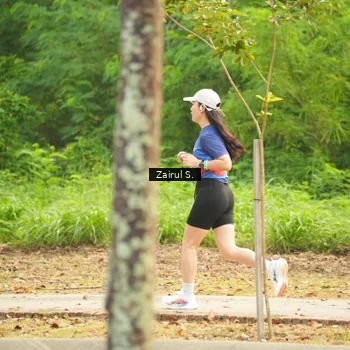 Runner Photo 8190034