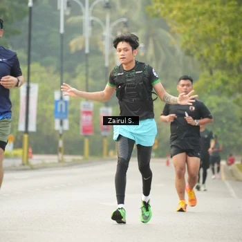Runner Photo 8190042