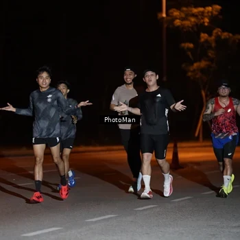 Runner Photo 8190067