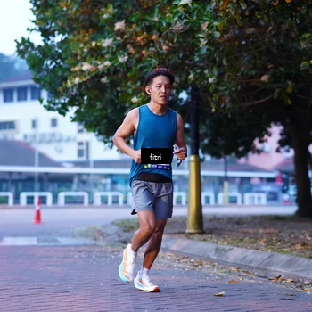 Runner Photo 8190071