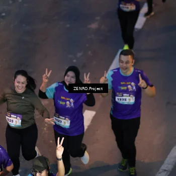 Runner Photo 8190130