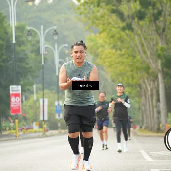 Runner Photo 8190181