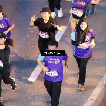 Runner Photo 8190264