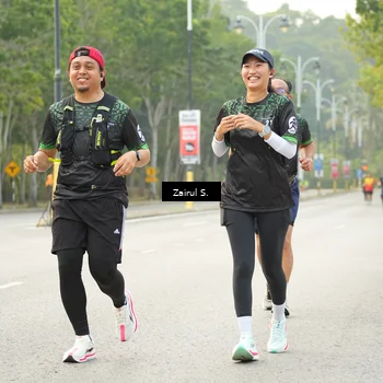 Runner Photo 8190265