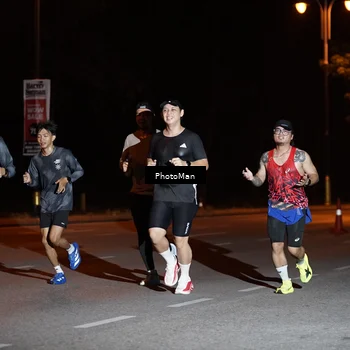 Runner Photo 8190314