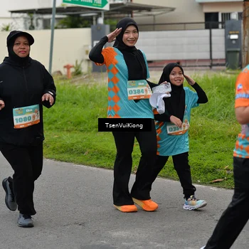 Runner Photo 8190340