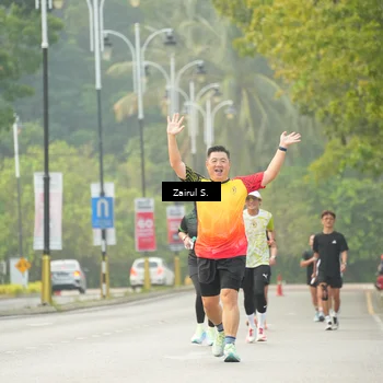 Runner Photo 8190400