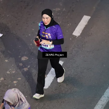 Runner Photo 8190459