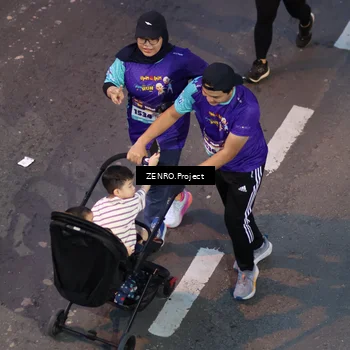 Runner Photo 8190609