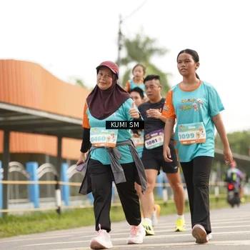 Runner Photo 8190662