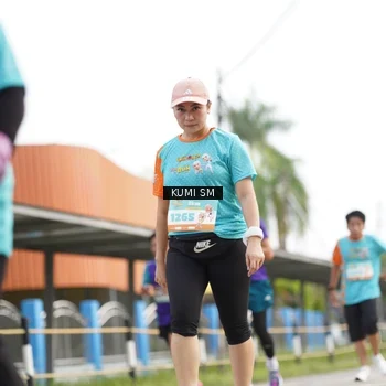 Runner Photo 8190679