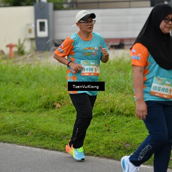 Runner Photo 8190680