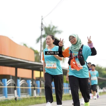 Runner Photo 8190682