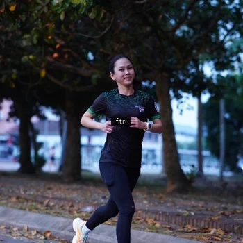Runner Photo 8190695