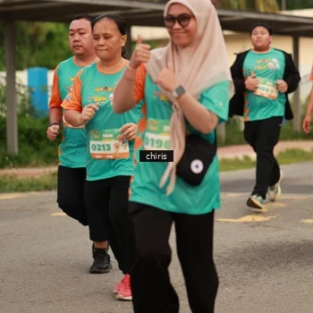 Runner Photo 8190702