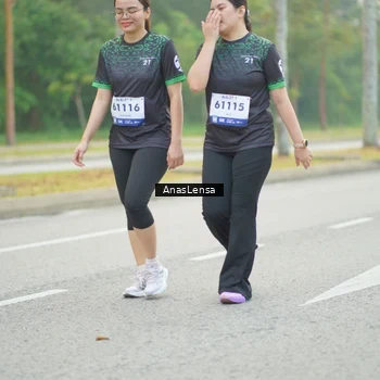 Runner Photo 8190732