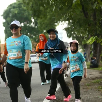 Runner Photo 8190757