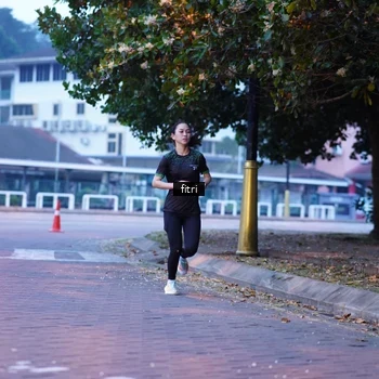 Runner Photo 8190773