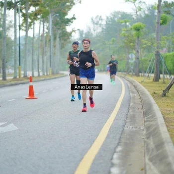 Runner Photo 8190781