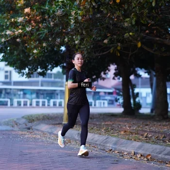 Runner Photo 8190791