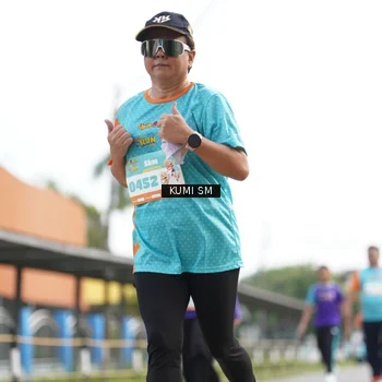 Runner Photo 8190801