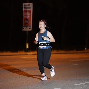 Runner Photo 8190827