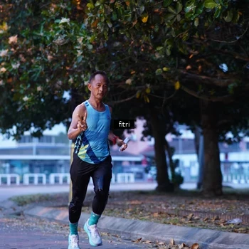 Runner Photo 8190828