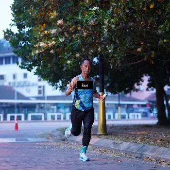 Runner Photo 8190849