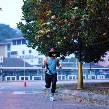 Runner Photo 8190874