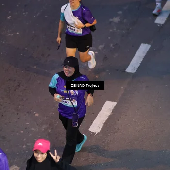 Runner Photo 8190879