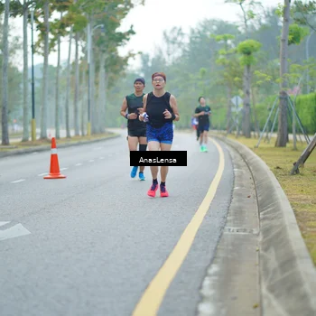 Runner Photo 8190910